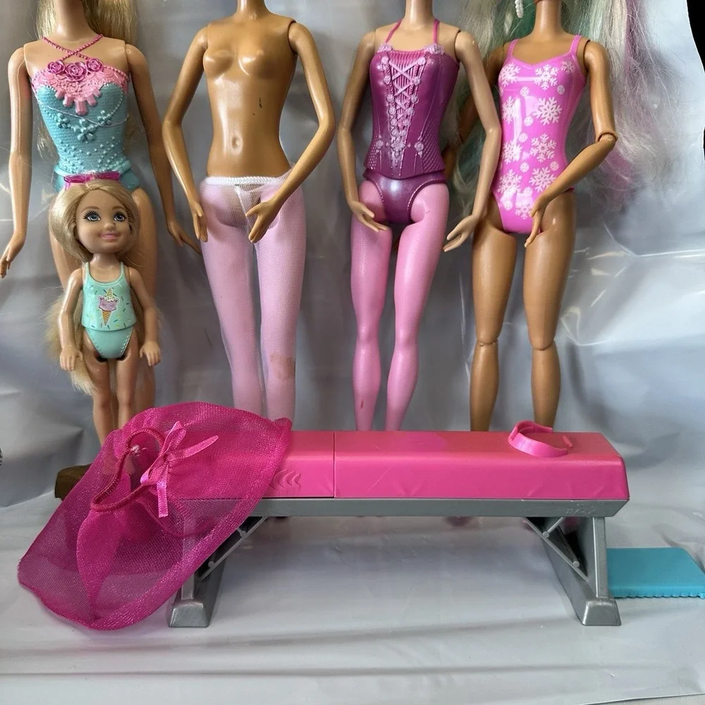 Barbie Mattel Fashionistas Ballerina Styles Lot‎ of 5 With Balance Beam Ballet